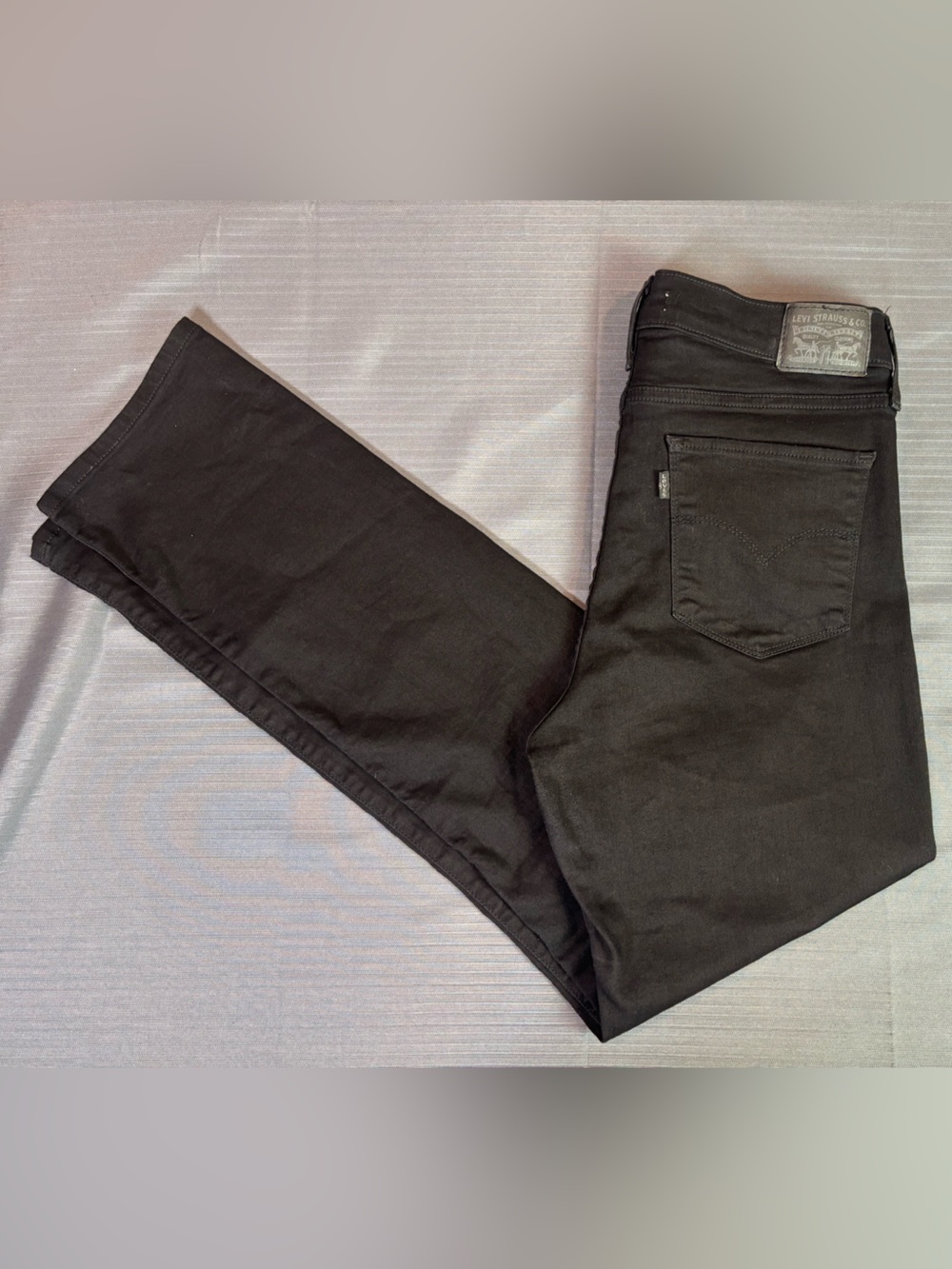 Levi’s 724 High Rise Straight Black Jeans W32